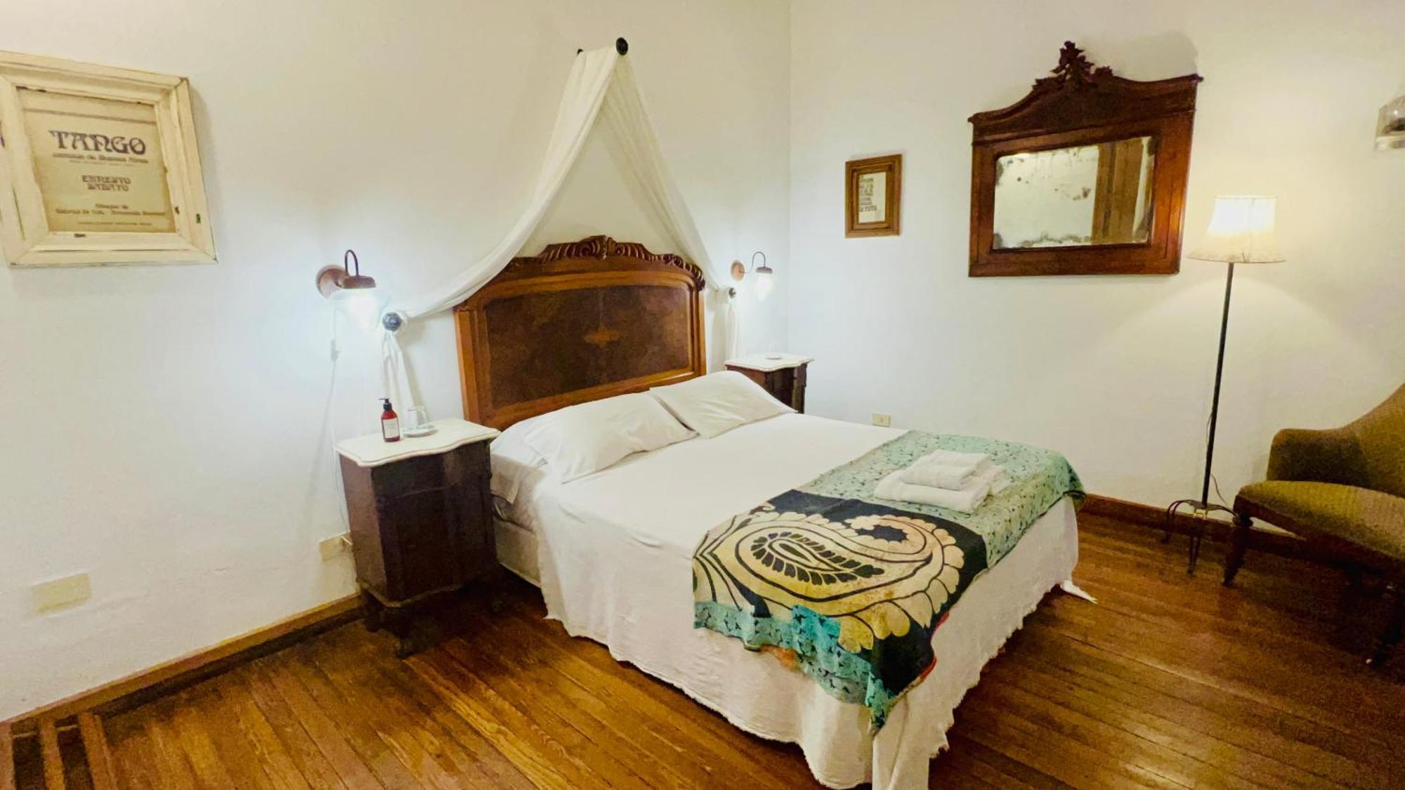 Antigua Casona Bed & Breakfast San Antonio de Areco Exterior photo